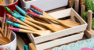 38 Free Christmas Events In Melbourne For A Festive Day with Family 19 Arts Nunawading Market