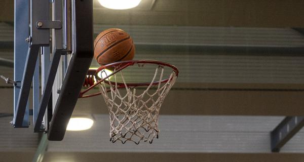 Basketball ring with ball 