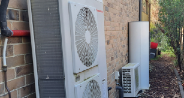 Electric heat pump and water storage