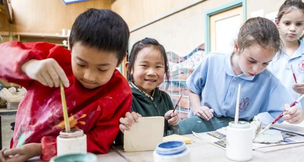 Kids creating with clay 