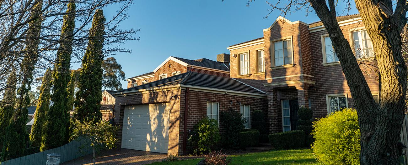 Single dwelling with garage